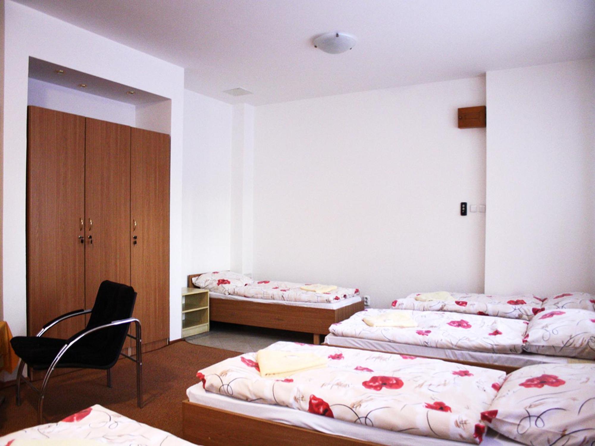 Penzion Koras Vrútky Zimmer foto