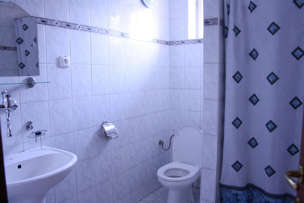 Penzion Koras Vrútky Zimmer foto