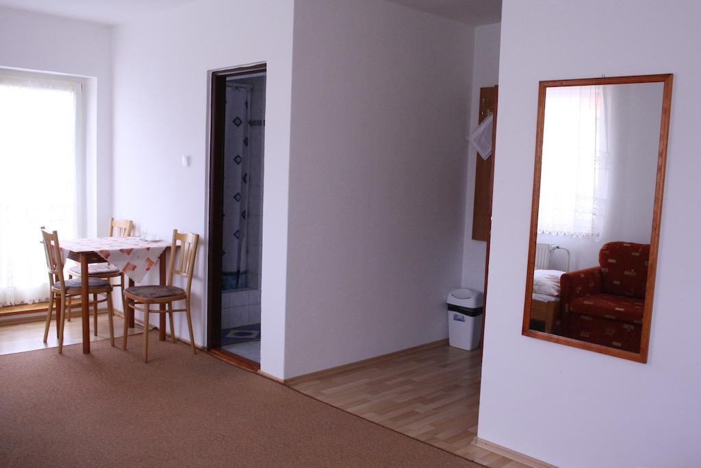 Penzion Koras Vrútky Exterior foto