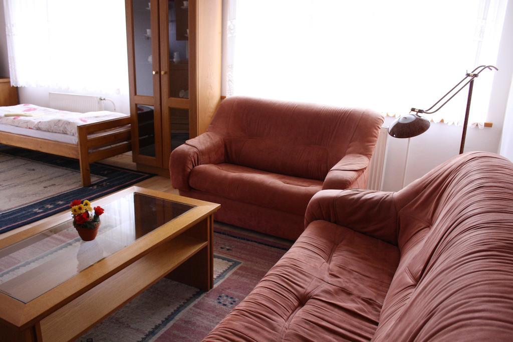 Penzion Koras Vrútky Zimmer foto