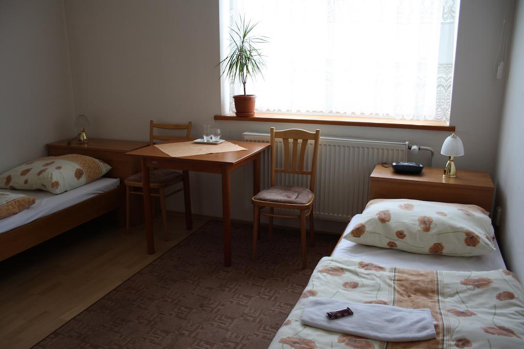 Penzion Koras Vrútky Zimmer foto